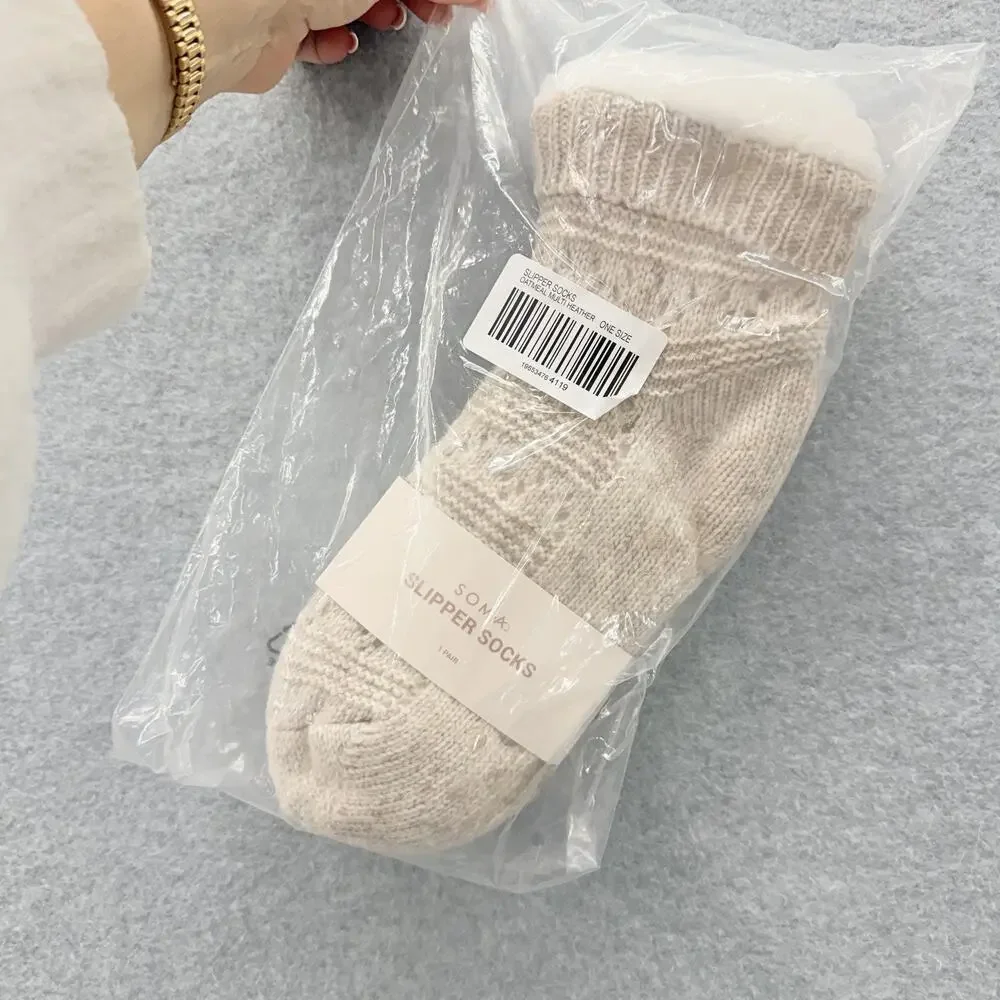 Soma Slipper Socks Womens One Size Beige Oatmeal Multi Heather Fuzzy Cozy